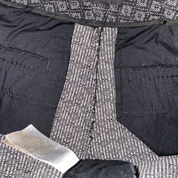 Banana Republic shorts - Picture 3 of 6